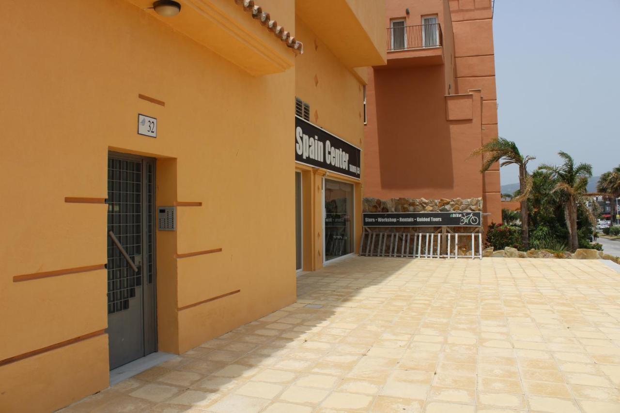 Los Lances Tarifa - Piscina Y Patio Экстерьер фото